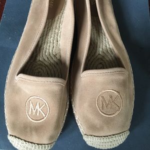 MK flat shoes new