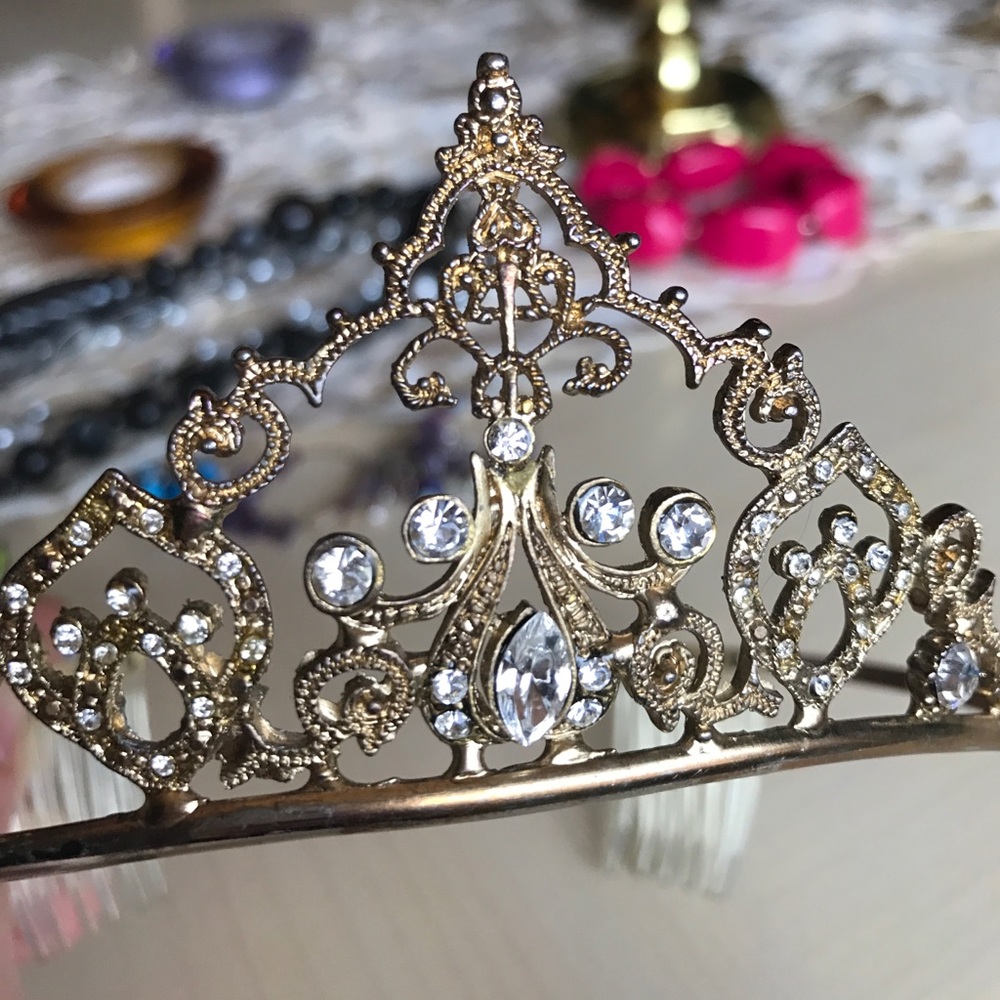 Gold Tiara 👸