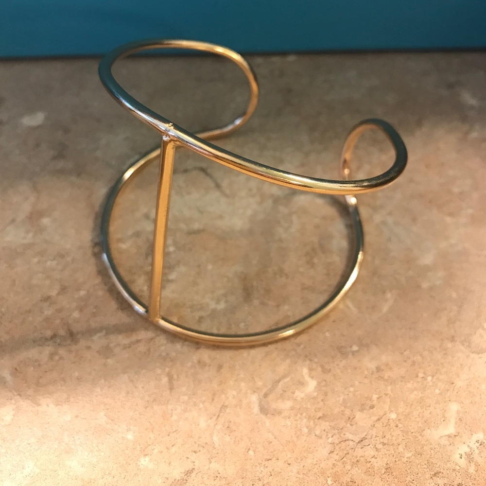 Emerald Duv Joshua Tree cage bracelet