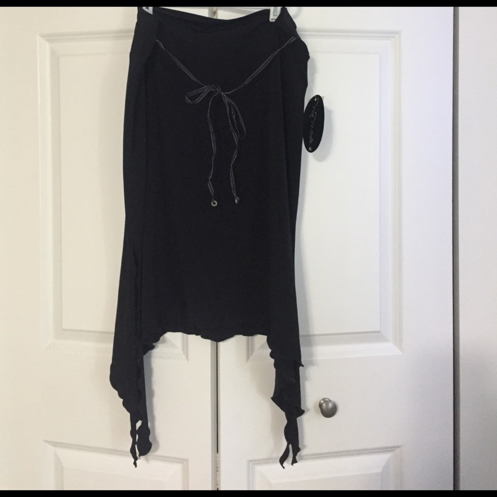 Black skirt