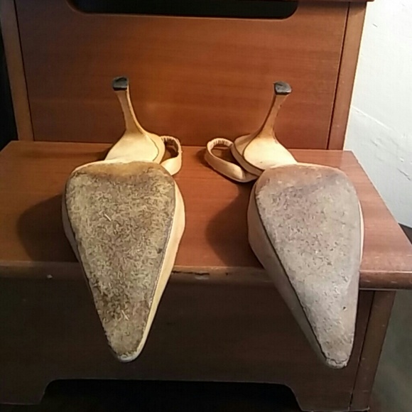 Shoes - Picture 3 of 5