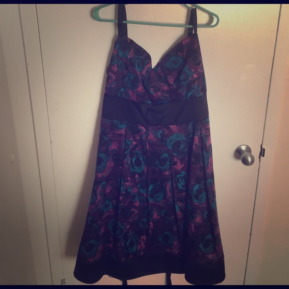 Plus size Torrid formal dress