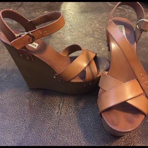 Steve Madden wedges