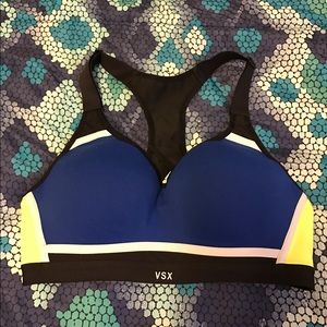 34D Maximum Support Victoria's Secret Sports Bra