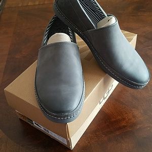 UGG M REEFTON Grey Leather Loafers NEW