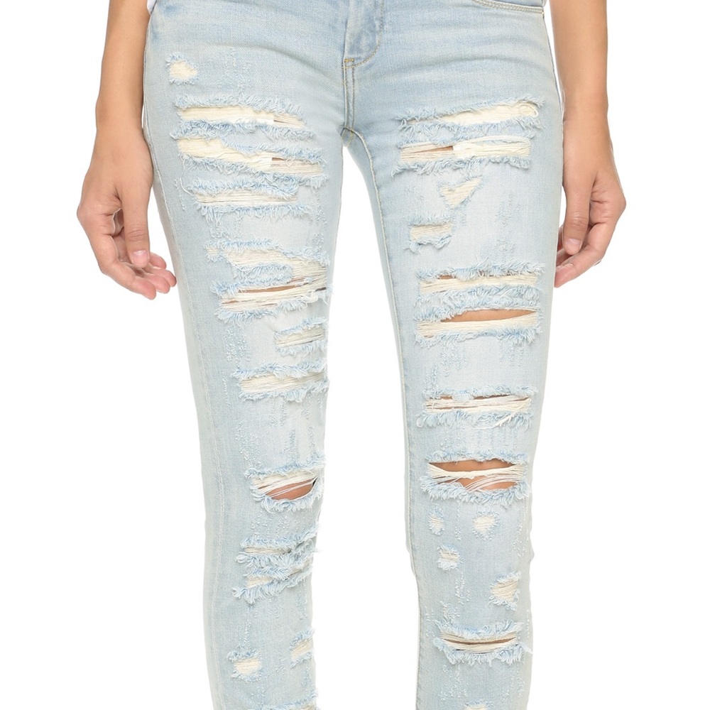 Blank ripped jeans