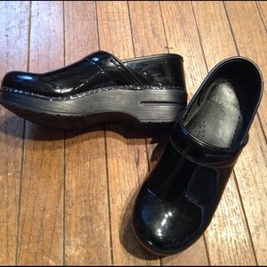 Dansko Black Patent professional clogs