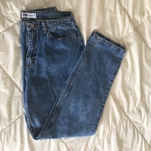 Faded glory classic fit mom jeans! (Plus size)