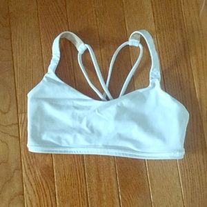 LULULEMON free to be bra