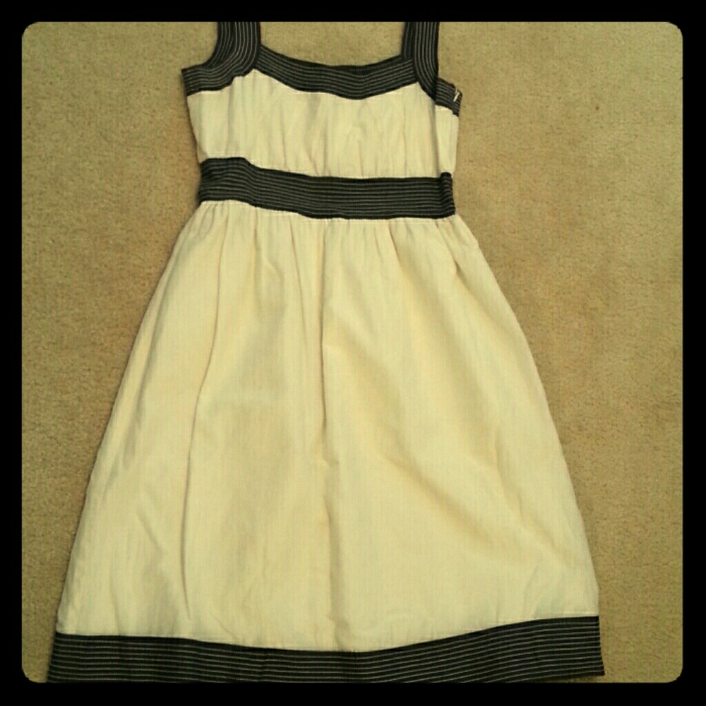 Garnet Hill Sun Dress Size 8