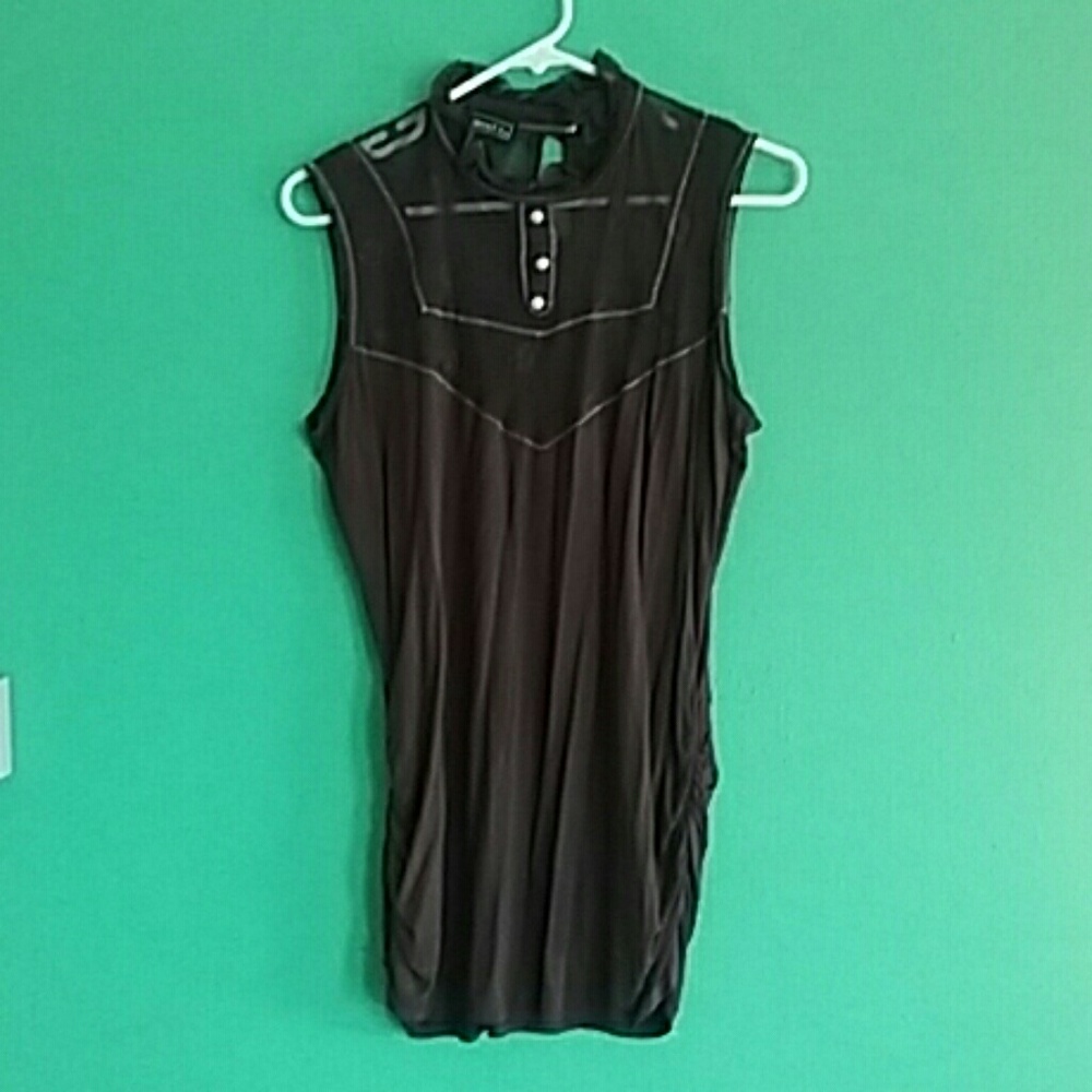 super soft and cute sleeveless top