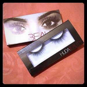 Huda Beauty False Eyelashes