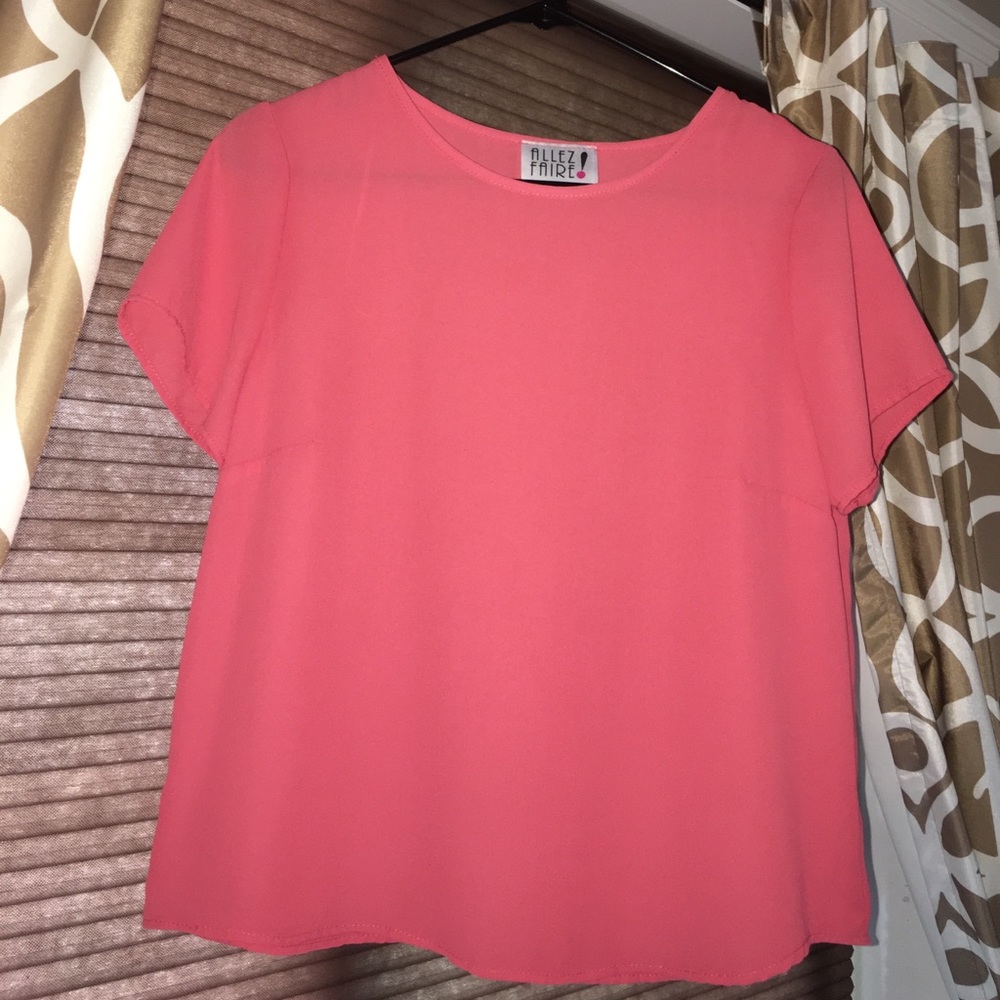 Silky Allez Faire blouse.