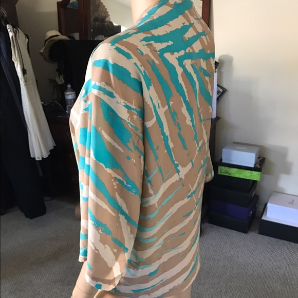 Blouse - Picture 3 of 3