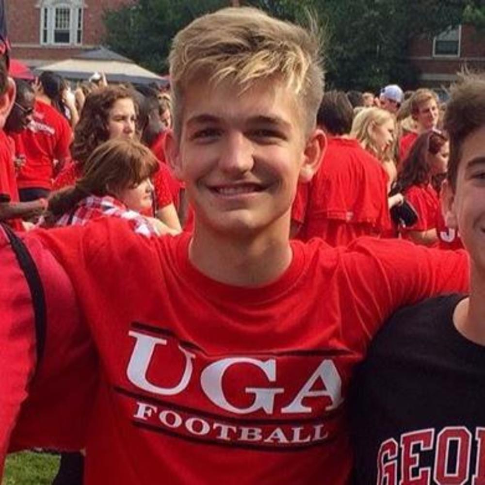 Meet your Posher, Henry