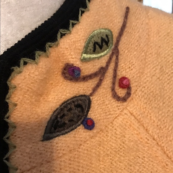 ICELANDIC Design Jacket - Picture 5 of 5