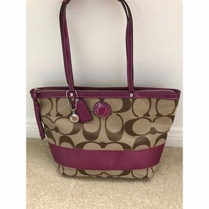 •⬇️price•Coach Tote•