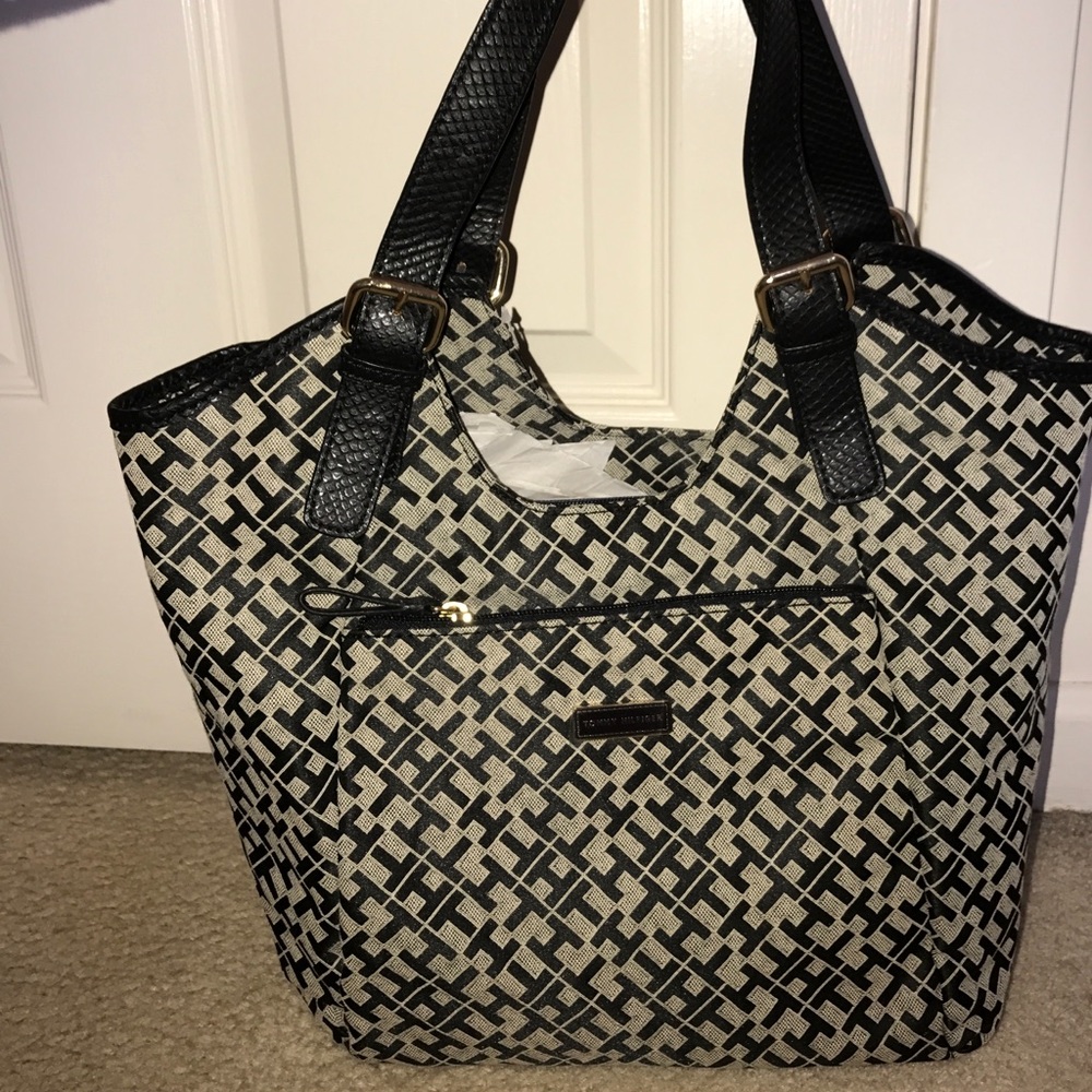 Tommy Hilfiger tote!