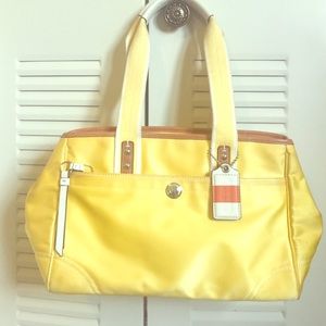 🌼Yellow Coach Bag 🌼