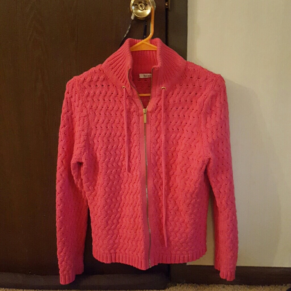 Liz & Co pink sweater in good condition