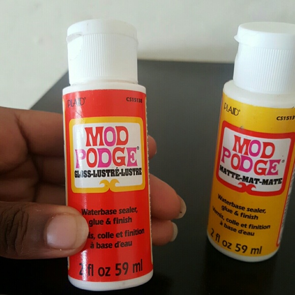 Mod Podge Glue - Picture 2 of 3