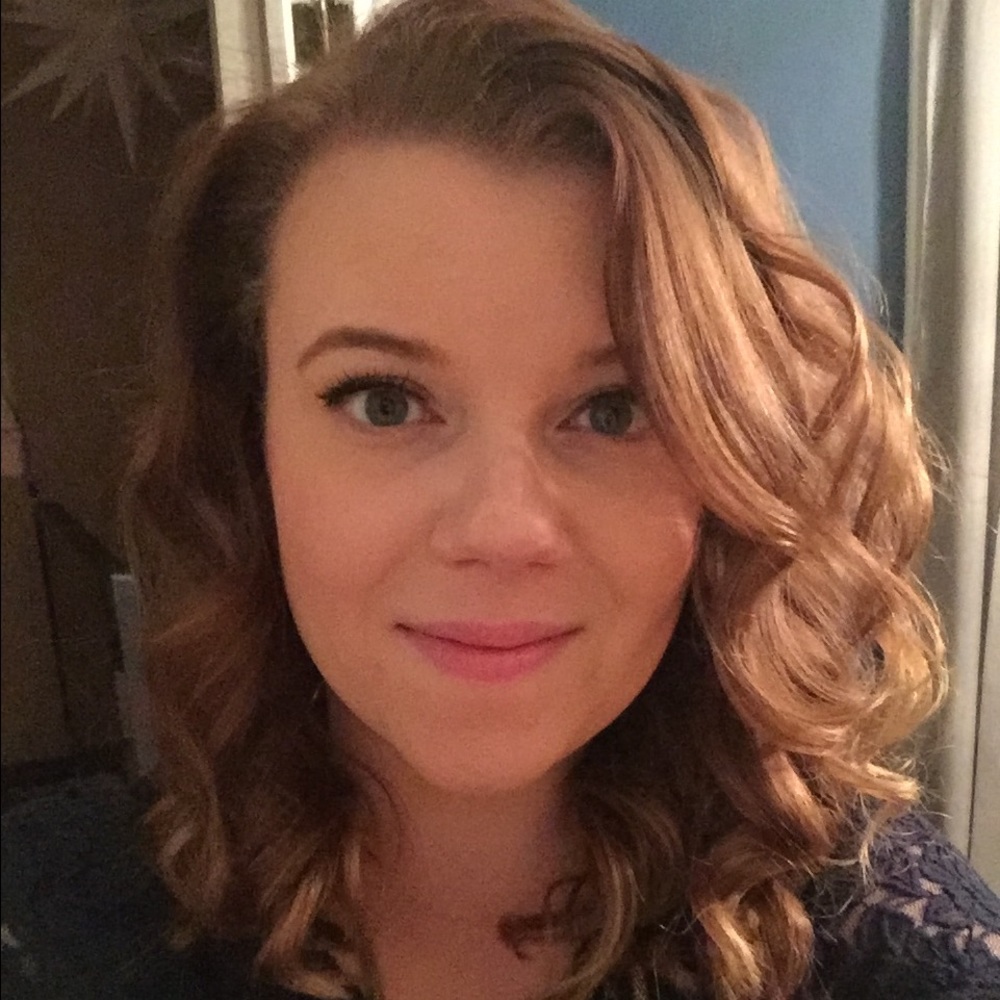 Meet your Posher, Jaclyn