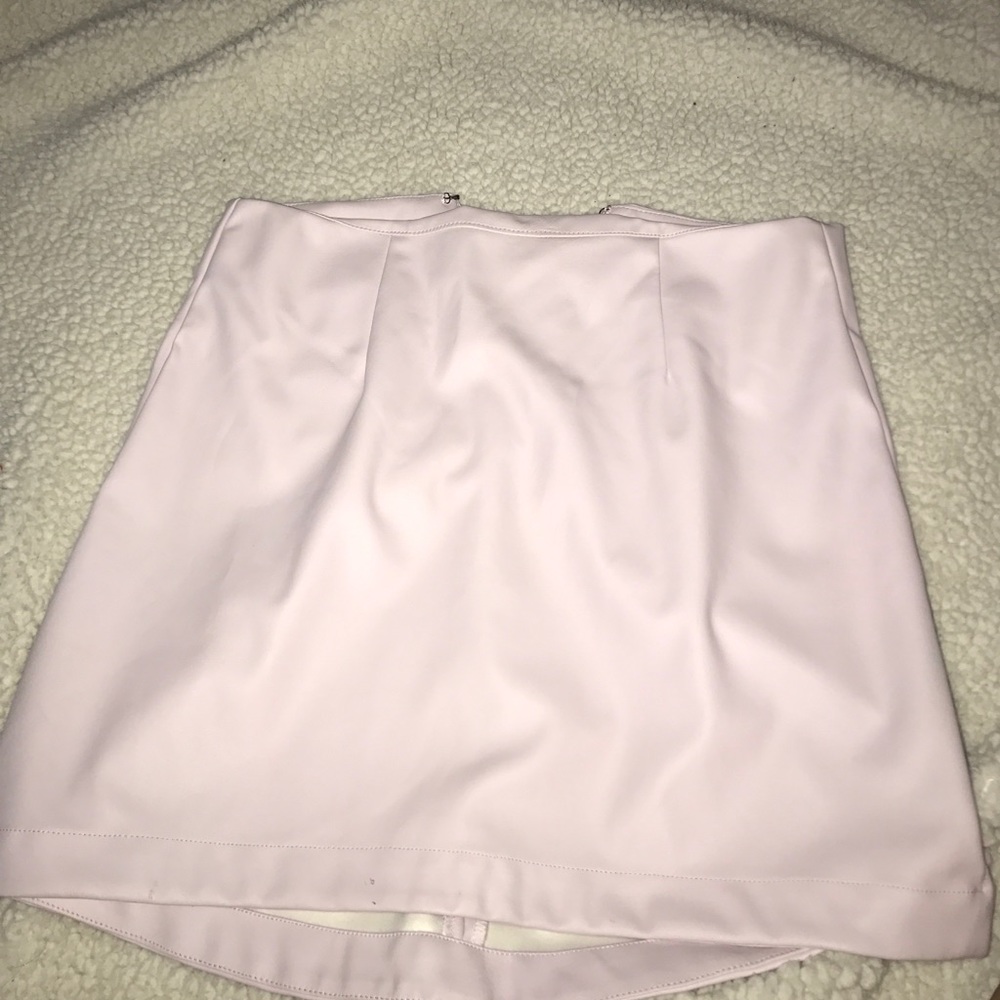 Bcbg pink leather skirt size 2