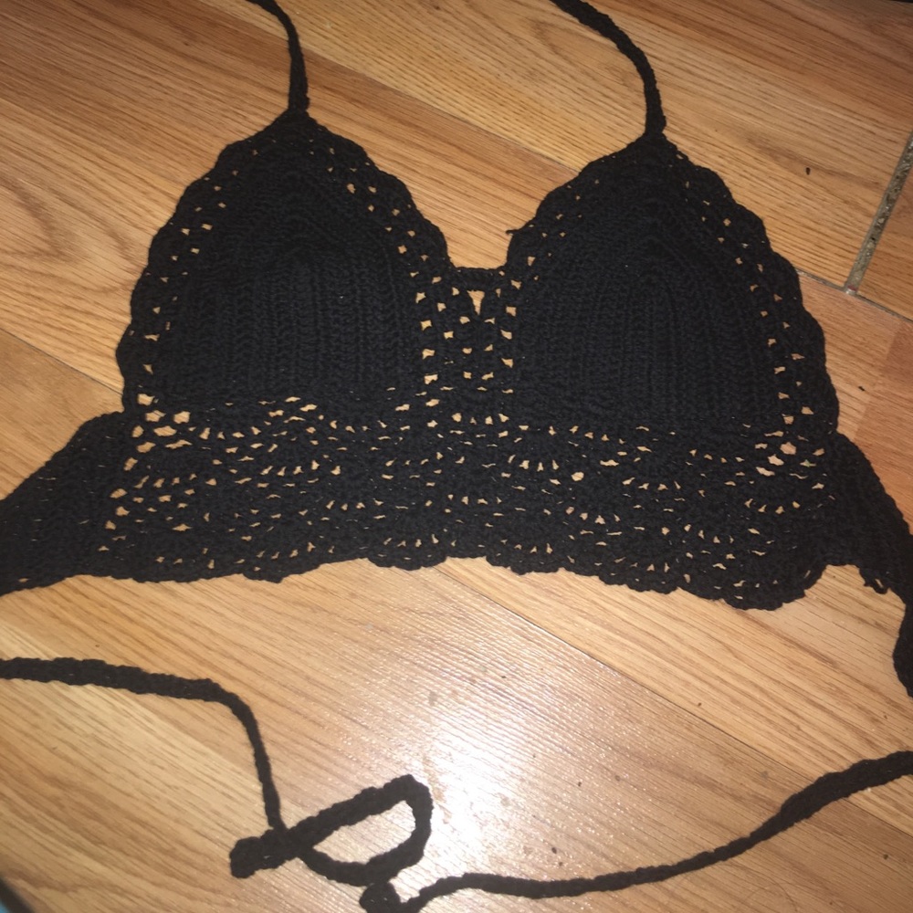 ❌SOLD❌crochet top