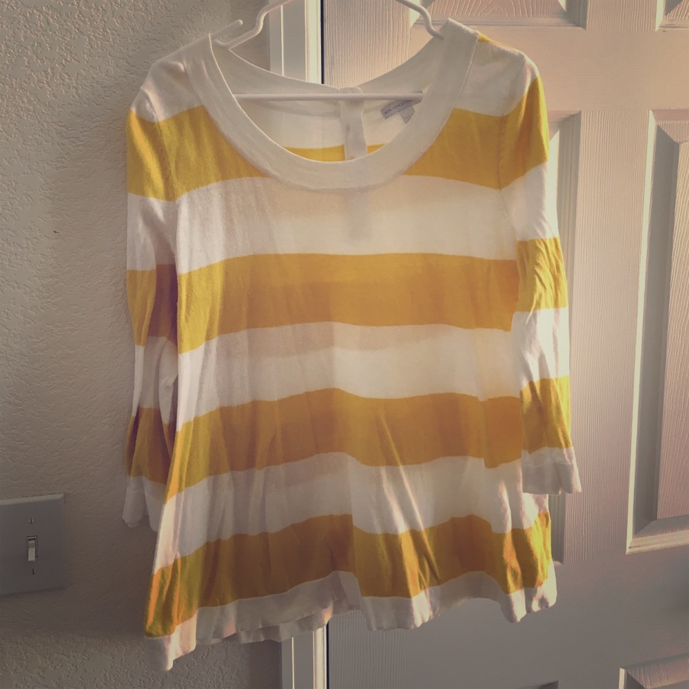 New York & Company 3/4 Sleeve Sweater