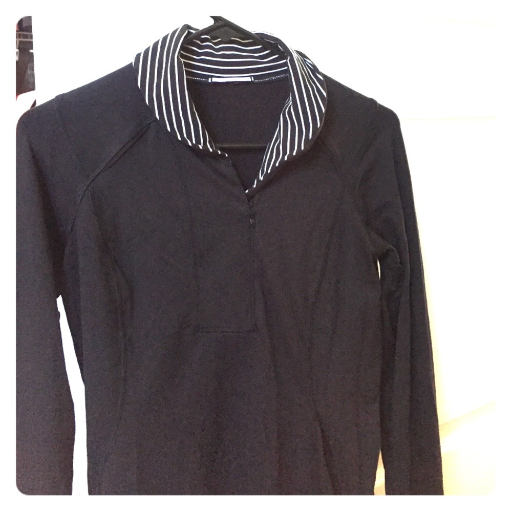 Lululemon running long sleeve