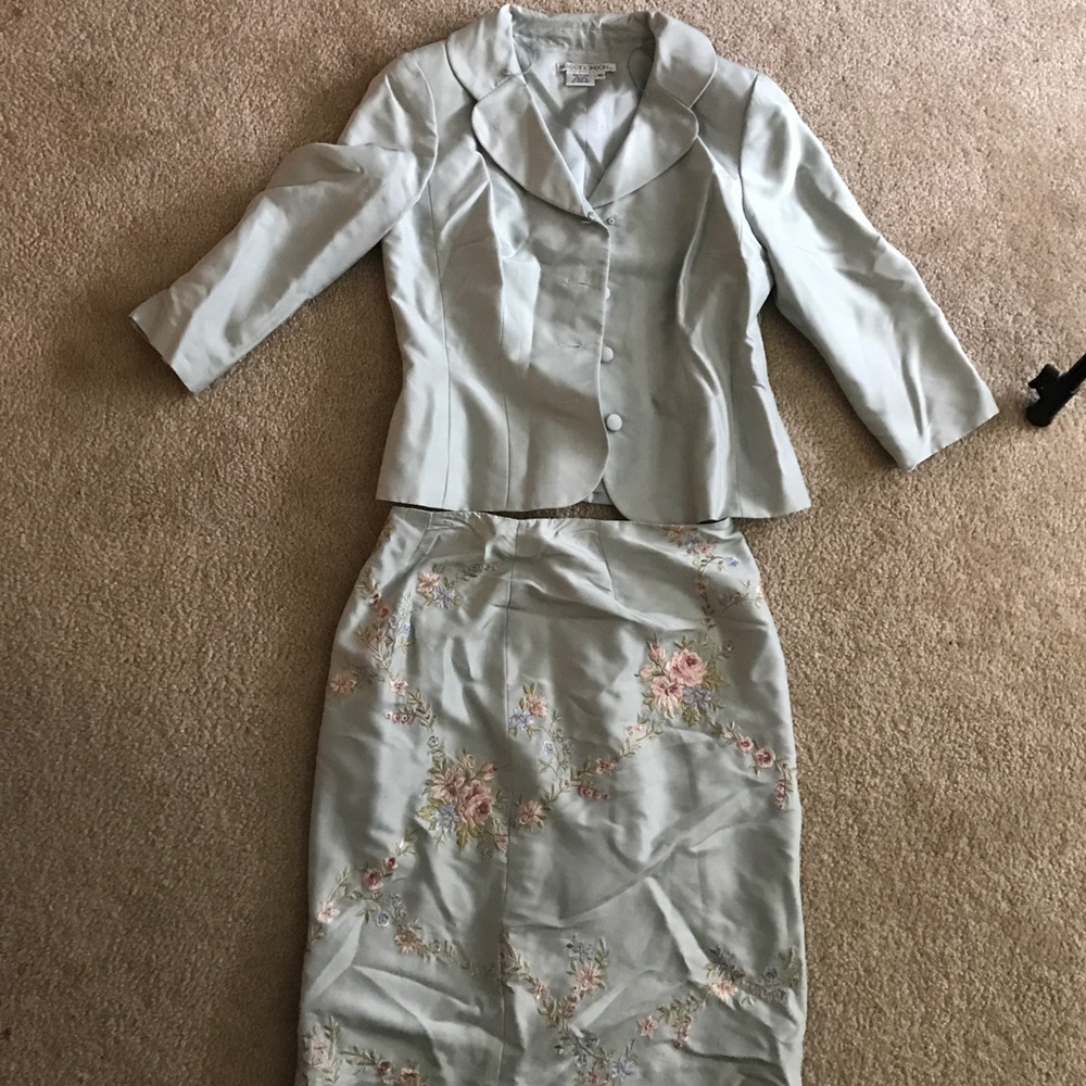 Two piece set VINTAGE Maggy London.