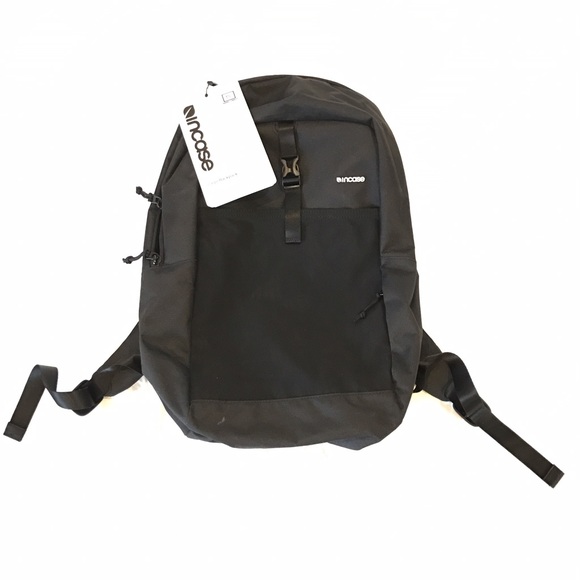 Incase Handbags - Incase Cargo Backpack