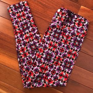 Lularoe NWT TALL AND CURVY (TC) LEGGINGS