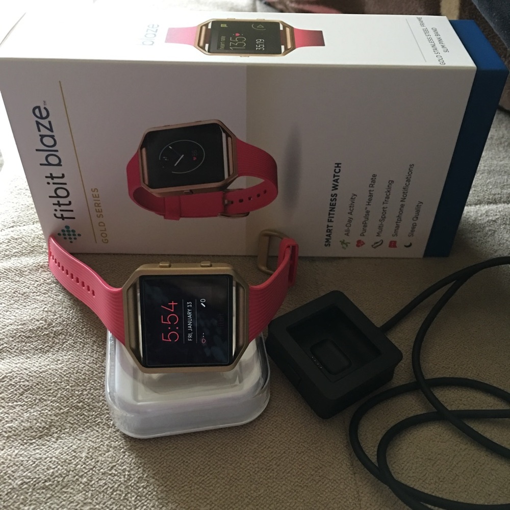 Fitbit Blaze -Gold Stainless Frame, Slim Pink Band