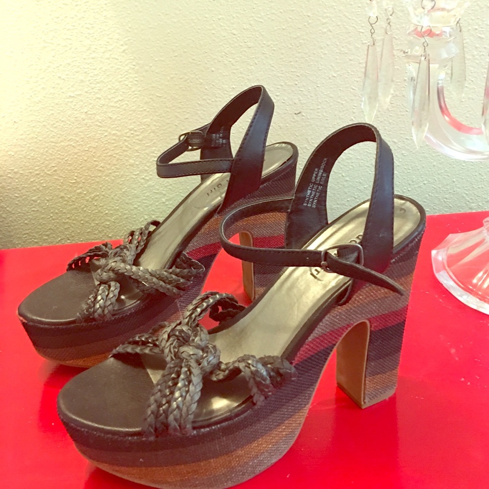 MADDEN GIRL PLATFORM HIGH HEEL SANDALS
