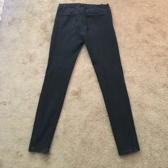 🌻Faded forever 21🌻 - Picture 2 of 2