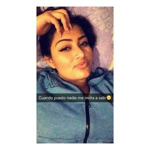 Meet your Posher, Alondra