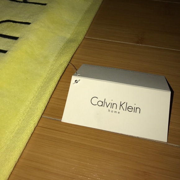 CALVIN KLEIN TOWEL - Picture 2 of 3