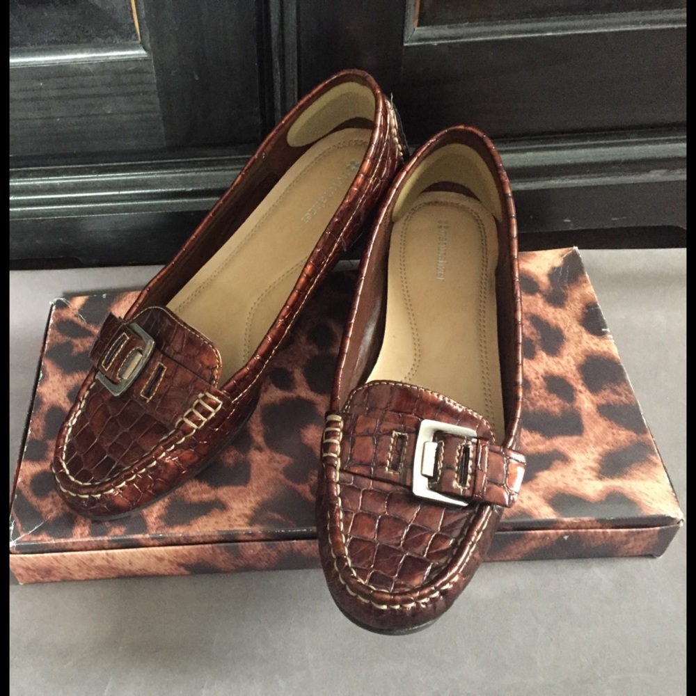 Naturalized Bronze Metalic Loafer