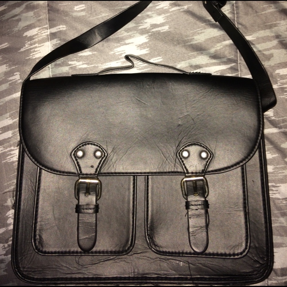 H&M Black Crossbody Purse🖤