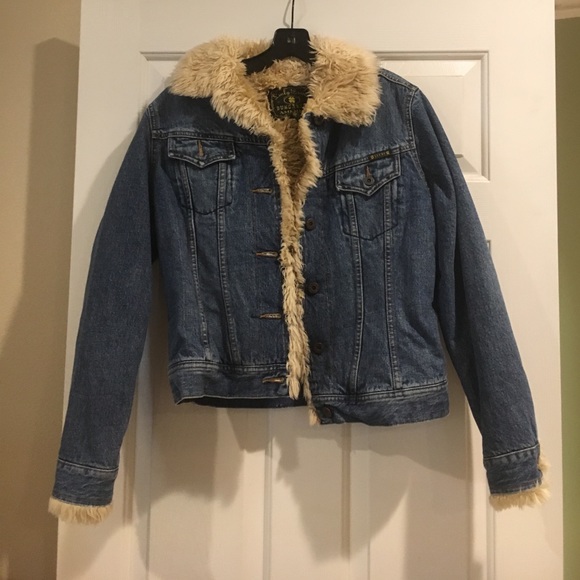 jean jacket with fur on inside