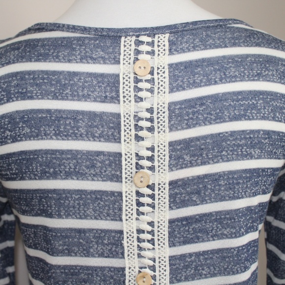 Knit Pocket Top - Picture 7 of 8