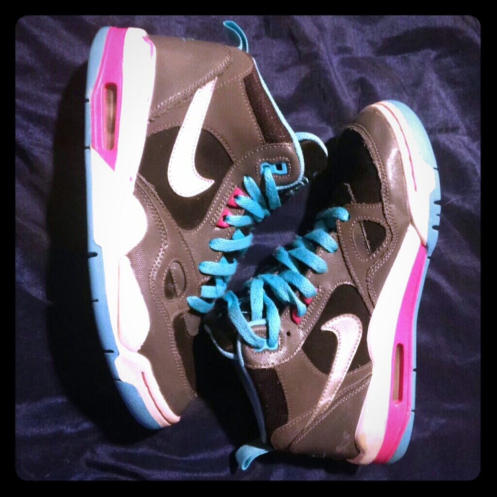 Spring Clean Sale Out! Nike Air Flight 2013