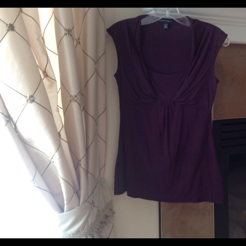 Banana republic top size xs, knit fabric,