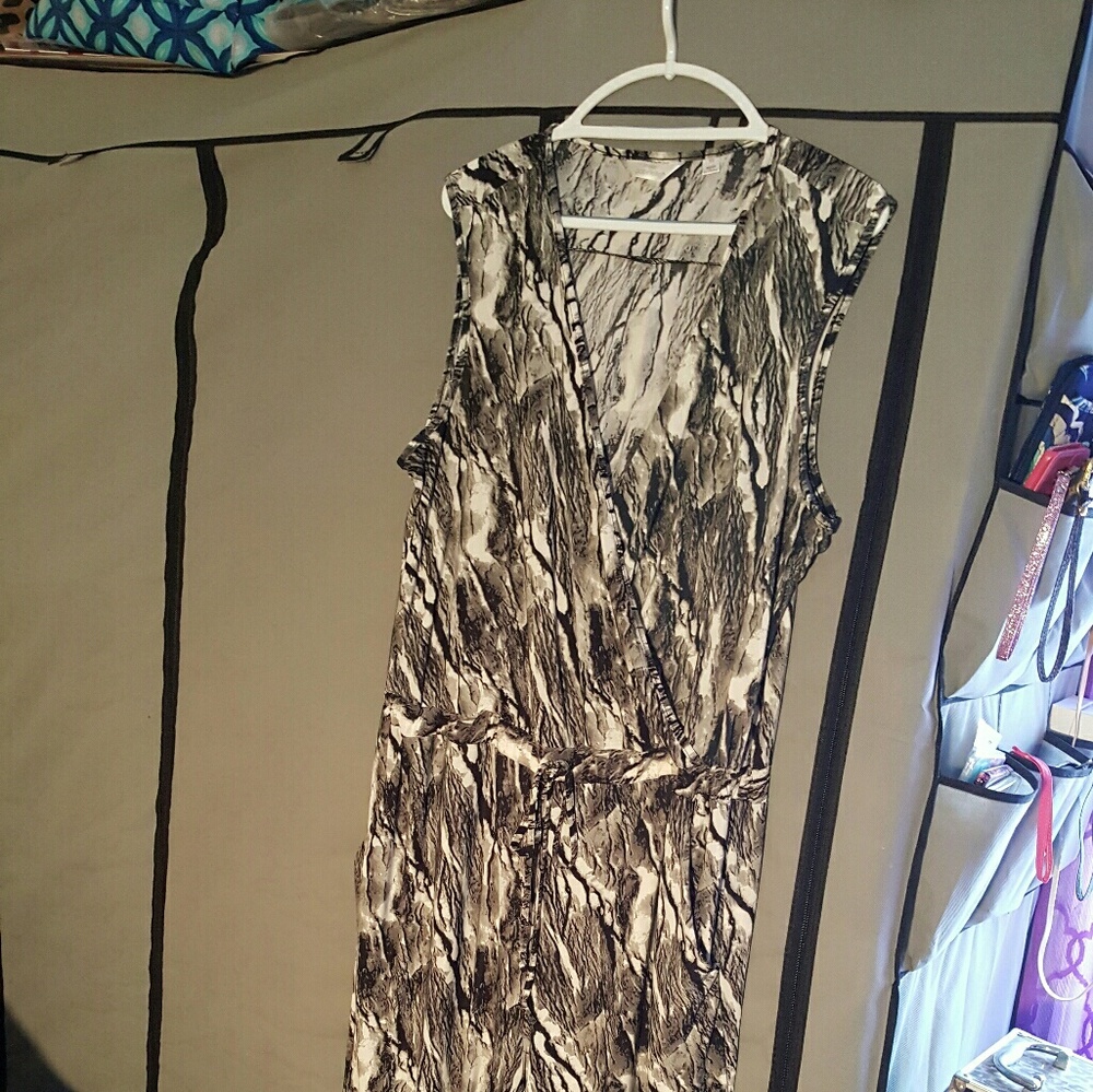 #O-003. Romper with fun pattern.