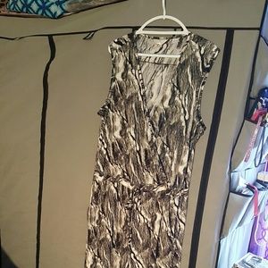 #O-003. Romper with fun pattern.