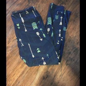 LuLaRoe TC Arrow Leggings