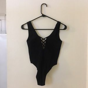 URBAN OUTFITTERS Bodysuit