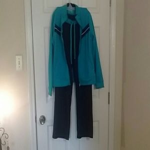 BE INSPIRED 2 Piece Active Wear Set