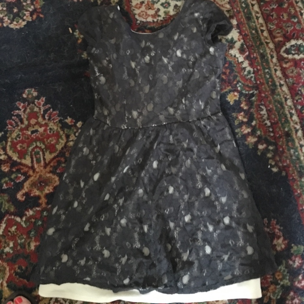 Very cute classic dress